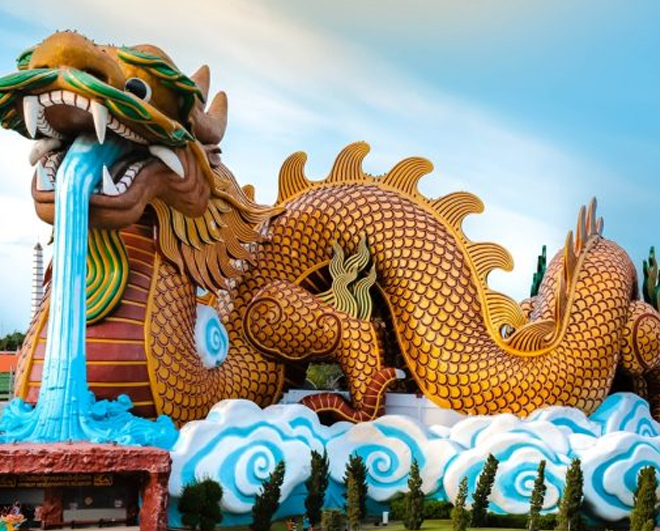 Dragon Statue - Bangkok Pattaya for Night Birds